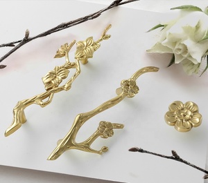 Hot Sale Creative Bow <strong>Cloud</strong> Flower Animal butterfly Gold Furniture Handle Cabinet Brass <strong>Knobs</strong> <strong>Drawer</strong> Pull - Product Image 4