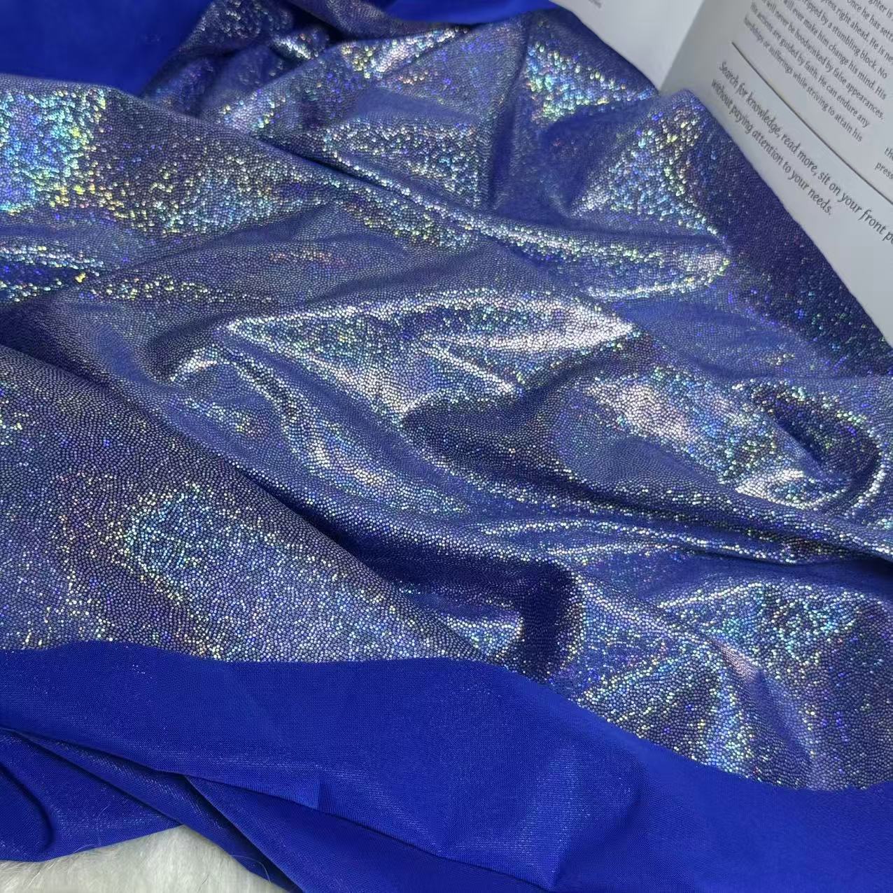 Bleu foncé