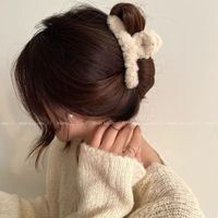 Pince à cheveux surdimensionnée TREETIP en fausse fourrure pelucheuse, motif requin, 13 cm, pour cheveux épais, accessoire pour chignon femme, automne-hiver