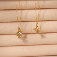 Collier EManco avec chaîne en forme de cœur et lettre, chaîne en câble, couleur or, élégant, tendance, cadeau de bijoux délicat pour les fêtes et les anniversaires