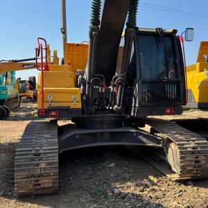 Excavatrice hydraulique d'occasion Volvo EC250 EC240 EC290 de 25 tonnes pour la construction routière, le creusement de fondations et les projets d'infrastructure - Product Image 4
