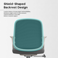 Chaise de bureau minimaliste en maille, structure compacte, support dorsal respirant, coussin de siège confortable, hauteur réglable, pivotante