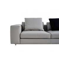 Canapé d'angle en cuir modulaire de conception italienne moderne, convertible en chaise longue avec fonction convertible