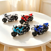 Cartoon créatif n° 36 Pendentifs porte-clés robustes en forme de moto, figurines de machine, cadeaux à suspendre pour sacs à dos d'enfants, vente en gros