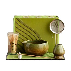 Ensemble de thé matcha, bol en céramique avec fouet en bambou, passoire en acier inoxydable, design Wabi Sabi pour la cérémonie du thé - Product Image 1