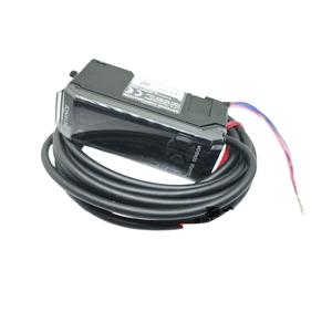 Capteur photoélectrique universel série E3JM, infrarouge IP66, type réflexion rétrodiffuse traversante pour convoyeurs et emballages - Product Image 2