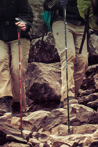 Bâton de marche nordique portable, pliable, adapté aux personnes âgées, pour le camping et la randonnée, avec fonction télescopique facile, sac inclus - Product Image 2