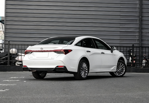 Avalon 2026 Híbrido 2.0L Edición de Lujo, Sedán Mediano de 4 Puertas y 5 Plazas, Auto Familiar Confortable - Product Image 4