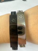 Yiwu Aceon Velle en acier inoxydable fendu fort connecteur fermoir Logo personnalisé estampillé Double couche chaîne carré juif étoile Bracelet