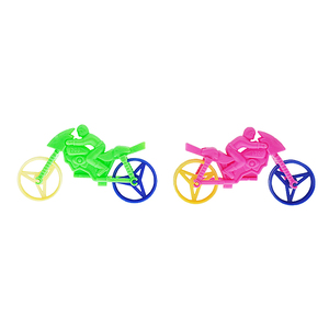 Mini fischietto a forma di moto che esulta Sound Maker giocattoli promozionali per 100mm capsula uovo - Product Image 6