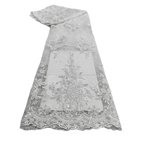Tissu en dentelle blanc pur, perles brodées, tissu en dentelle à paillettes, tissu en dentelle à mailles, tissu pour robe de mariée