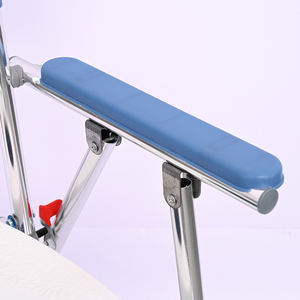 Silla de Inodoro Plegable de Aleación de Aluminio con Altura Ajustable <span class=keywords><strong>para</strong></span> Personas con Discapacidad y <span class=keywords><strong>Ancianos</strong></span> <span class=keywords><strong>para</strong></span> Tomar el Baño, Sin Necesidad de Instalación - Product Image 4