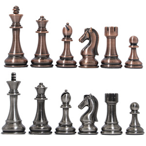 Set di Scacchi in Metallo di Alta Qualità con Scacchiera Effetto Noce, Gioco di Scacchi Professionale Internazionale per Competizioni e Collezioni - Product Image 2