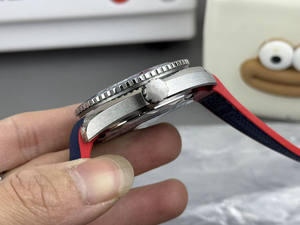 นาฬิกาดำน้ำขายดี - ตัวเลือกอันดับต้นๆ สำหรับของขวัญและการสะสมส่วนตัว คุณภาพระดับพรีเมียม นาฬิกากันน้ำอย่างดี - Product Image 4