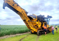 Efficacité de travail pure de haute qualité de la moissonneuse S935TA 70Ton/h de canne à sucre