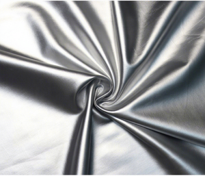 Tissu en PU tricoté métallique élastique pour leggings, gants et sacs, vêtements de performance, housses de siège de <span class=keywords><strong>moto</strong></span>, tissu à bordure en PU - Product Image 4