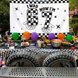 Banner per Festa di Compleanno 'Da 6 a 7 Anni' a Scacchi Bianco e Nero, Decorazioni Divertenti per il 7° Compleanno - Product Image 3