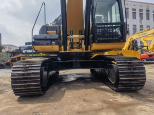 รถขุดตีนตะขาบ CAT 325D มือสอง พร้อมส่งทั่วโลก เครื่องจักรก่อสร้าง CAT 325D มือสอง มีสินค้าในสต็อก - Product Image 5