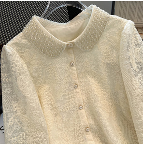 Blusa Feminina Elegante com Gola de Pérolas e Renda - Camisa de Manga Longa com Botões Frontais Sehe Fashion - Product Image 3