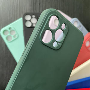 Funda Ultrafina de TPU Mate de Colores para <span class=keywords><strong>iPhone</strong></span> 15 Pro Max 14 13 <span class=keywords><strong>12</strong></span> 11 Cubierta Ligera de Silicona TPU con Orificios Pequeños para Protección de Lente - Product Image 3