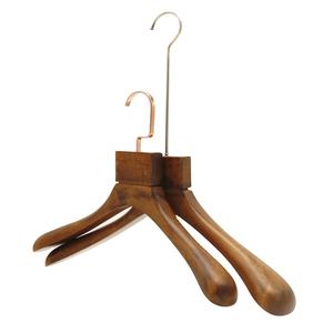 Logo personalizzato di alta qualità appendiabiti in legno di lusso in legno di frassino appendiabiti nero per vestiti con Logo - Product Image 5