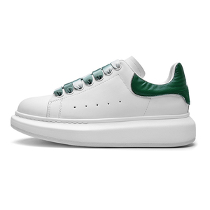Chaussures de luxe McQ Designer Skateboard Sports hommes chaussures printemps été petites femmes blanches en cuir PU semelle épaisse chaussures décontractées - Product Image 5