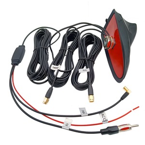 <span class=keywords><strong>Antenna</strong></span> per auto quattro in <span class=keywords><strong>uno</strong></span> multifunzione FM + DAB + GPS + Wifi <span class=keywords><strong>Radio</strong></span> e <span class=keywords><strong>Antenna</strong></span> di navigazione - Product Image 1