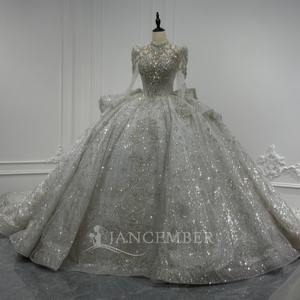 Vestido de Novia Moderno y Magnífico Xs222 en Color Marfil Plateado, Escote Corazón, Estilo Princesa, con Encaje, Drapeado, Lentejuelas y Cuentas, Estilo Real - Product Image 2