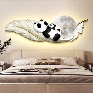 Pintura LED de Pared Moderna Personalizada con Forma de Pluma, Mural de Lujo con Luz y Reloj para Decoración de Pared de Sala de Estar - Product Image 2