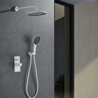 Robinet de bain mural thermostatique moderne en laiton de 8 pouces avec douchette à jet de pluie intégrée et mitigeur dissimulé