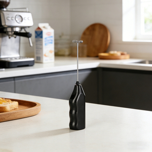 Batidora de Huevos Manual a Pilas para Uso Doméstico en la Cocina, Fabricada en ABS y Acero Inoxidable, Ecológica, para Hacer Espuma de Leche y Café, en Venta - Product Image 1