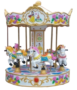 <span class=keywords><strong>Manège</strong></span> <span class=keywords><strong>de</strong></span> Noël pour enfants à 6 chevaux, parc d'attractions intérieur Guangzhou Dinibao, à vendre - Product Image 1