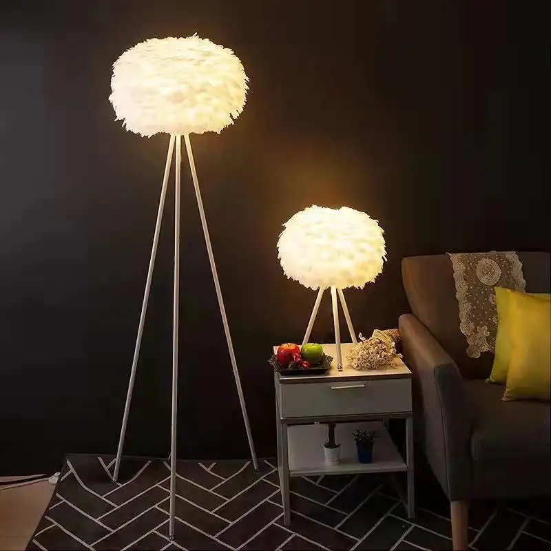 Lámpara de pie LED moderna para oficina, sofá sencillo del norte de Europa, dormitorio, 7 Globos, brazo curvo, cristal recargable, estilo turco