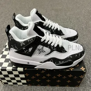 Top quality luxury brand collaboration Retro 4 basketball shoes men's casual shoes Retro sneakers
