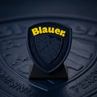 Logo en silicone gaufré 3D personnalisé patchs en PVC étiquettes de vêtements d'usine en caoutchouc souple avec nom de marque pour les vêtements