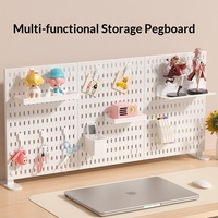 Présentoir de rangement en plastique perforé personnalisable, avec accessoires variés, autoportant, avec panneau de séparation de bureau à clipser et panneau suspendu