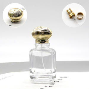 Factory Wholesale 30ml Glass <b>Perfume</b> & <b>Refill</b> <b>Bottles</b> Bayonet Square Cosmetic Empty <b>Bottles</b> with Screw Cap Box Packing - Product Image 2