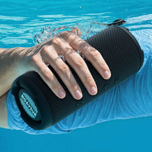 Haut-parleur sans fil 40W étanche IP67 toutes saisons avec LED RVB, longue autonomie, basses profondes, appairage TWS <span class=keywords><strong>pour</strong></span> camping, randonnée, fête - Product Image 6