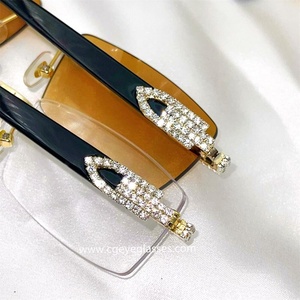 <span class=keywords><strong>Occhiali</strong></span> da Sole Rettangolari Senza Montatura Stile Retrò con Diamanti, Design di Marca per Uomo, Lenti Sfumate con Strass 2022 - Product Image 2