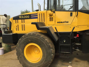 Chargeuse sur pneus Komatsu WA200-5 d'occasion de haute qualité, capacité nominale de 15 tonnes, moteur CAT 3304, puissance de 92 kW, pompe hydraulique Nabtesco, origine japonaise - Product Image 3