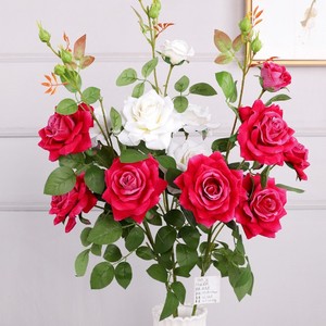 Ramo de Rosas Artificiales de 5 Cabezas, Flor de Seda Amarilla de Alta Simulación, Decoración para el Hogar, Accesorios para Bodas - Product Image 2