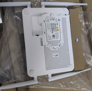 <span class=keywords><strong>Router</strong></span> <span class=keywords><strong>ZTE</strong></span> ZXHN <span class=keywords><strong>F680</strong></span> GPON ONU 1GE+3FE+2POTS+USB+WIFI de doble banda 2.4g y 5g, cuatro puertos de red, categoría de migración óptica - Product Image 6