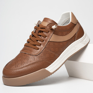 รองเท้าหนังลำลองผู้ชายแบบสวม สีพื้น พื้นนุ่ม สไตล์เรือ - Product Image 5