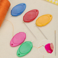 Enfile-aiguille pour couture à la main, crochet en plastique, enfile-aiguille simple pour aiguilles à petit œil, outil d'enfilage facile pour la couture