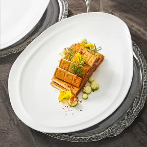 Pour <span class=keywords><strong>PITO</strong></span> ensemble de vaisselle en porcelaine blanche minimaliste <span class=keywords><strong>Restaurant</strong></span> <span class=keywords><strong>hôtel</strong></span> assiettes à pâtes plat vaisselle en céramique assiettes - Product Image 2