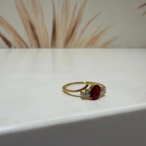 Bague torsadée en or 14 carats avec rubis naturel et diamants, bijou de fiançailles unique et empilable, cadeau pour femme, bague en or fin - Product Image 5