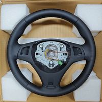 Volant de voiture en cuir noir entièrement perforé en stock pour BMW Série 1/3 E90 E91 E92 E93 M3 M5 E82 E81 E87 E88 E60