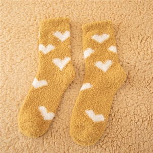 Vente en gros de chaussettes classiques mi-mollet pour femmes motif rayé en molleton de <span class=keywords><strong>corail</strong></span> sans perte d'étriers tricotés chauds et confortables - Product Image 6