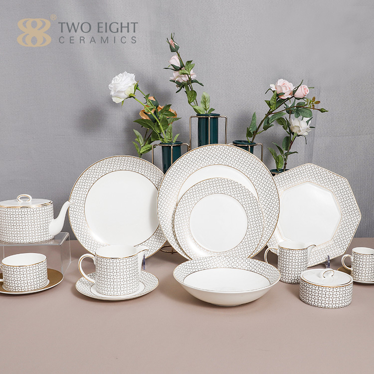 Dinner Set Fine China 2021 Wholesale 61pcs Luxury Ceramic Dinner