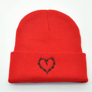 Venta al por mayor de moda de Punto Corazón Otoño e Invierno Multicolor bordado cálido Beanie Unisex Hip-Hop bordado Beanie sombreros - Product Image 4
